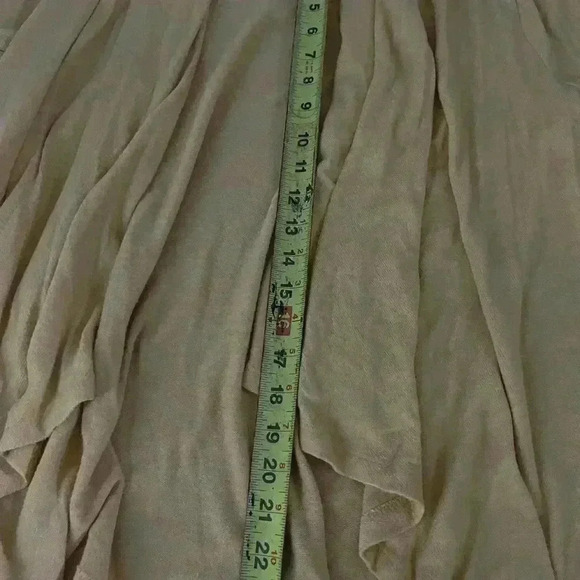 Cardigan - Picture 2 of 6